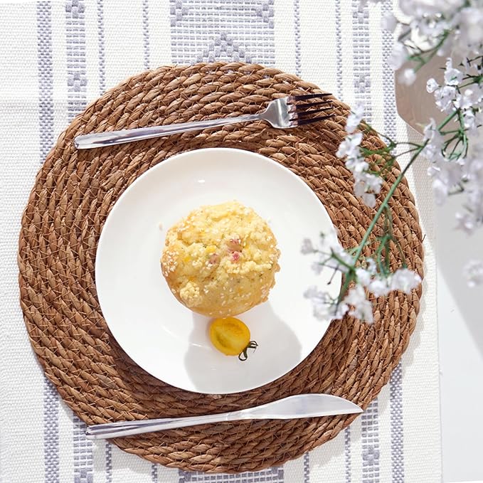 Art PineCone's Woven Cotton Rope Round Placemats Set of 4 with Holder Included, Non-Slip, and Heat Resistant Shabby Chic Placemats (Cattail, 13 inch)