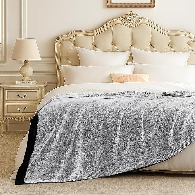 Amélie Home Knit Throw Blanket for Couch, Super Soft Cozy Fuzzy Throws for Sofa Bed Living Room, Luxury Cozy Fluffy Throw for Room Decor, 60" x 80", Heather Black