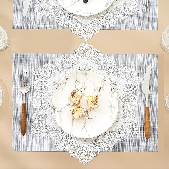 BACKTOEDEN Placemats Set of 6 Heat Resistant Washable Wipeable Placemat Woven Non-Slip Foldable Vinyl/Plastic Place Mats Indoor/Outdoor Mat Kitchen Dining Table Pad, White Snowflake & Gray