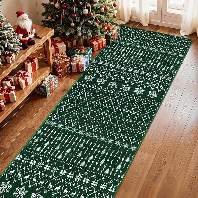 Lahome Christmas Runner Rug for Hallway 2x8 Non Slip Soft Long Kitchen Carpet Runner Washable Low Pile Xmas Snowflake Carpet Runner for Entryway Bathroom Holiday Winter Home Decor Green