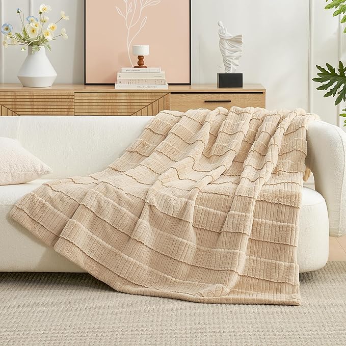 Amélie Home Luxury Striped Faux Fur Throw Blanket for Bed Queen Size, Soft Cozy Fuzzy Fluffy Plush Gift Blankets for Women, 88"x90", Beige