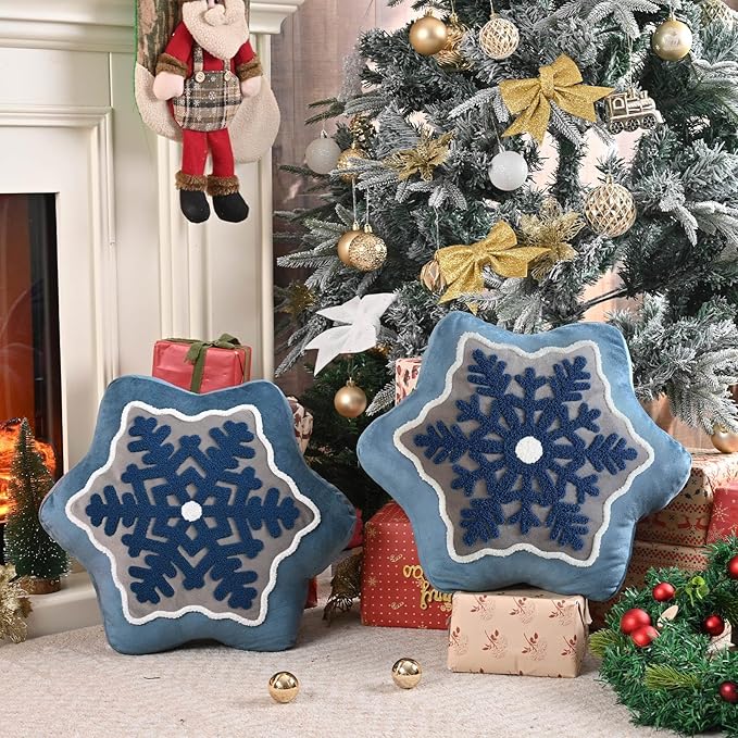 Lanpn Christmas Snowflake Pillows Set of 2, Christmas Decoration Winter Throw Pillows Decorative Throw Cushion for Sofa Living Room Bedroom Xmas Decor (17x17 inch, Blue)
