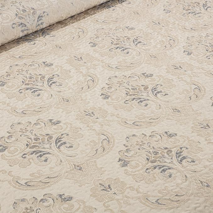 Loom and Mill Luxury Quilt Set 3 Piece, Elegant Floral Quilted Bedspread Queen Size with 2 Shams, Soft Lightweight Jacquard Bedding Coverlet Set for Christmas All Season (Light Apricot, Queen)