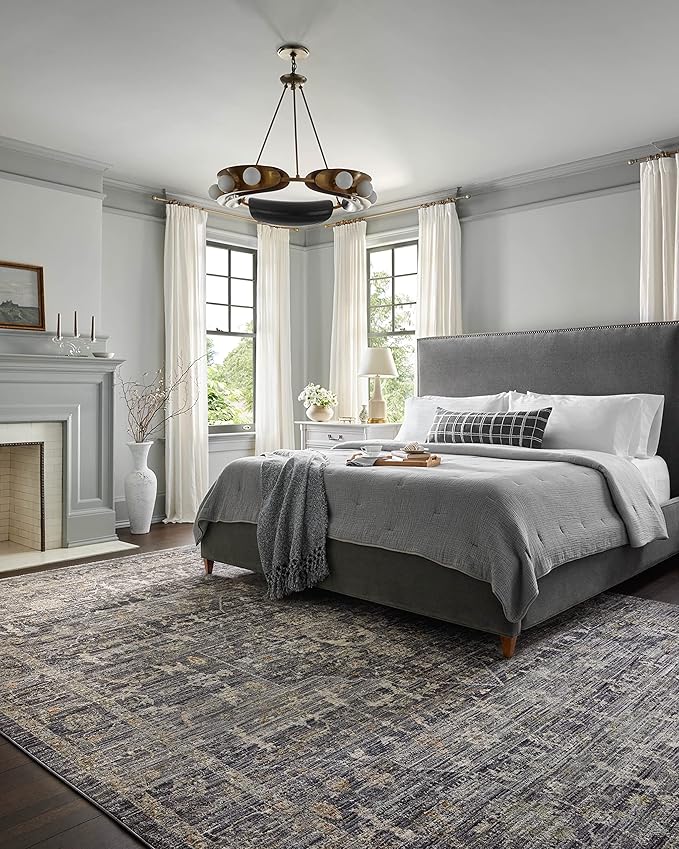 Loloi Jean Stoffer Katherine Collection KES-03 Midnight/Tobacco 3'-6" x 5'-6", .25" Pile Height, Accent Rug