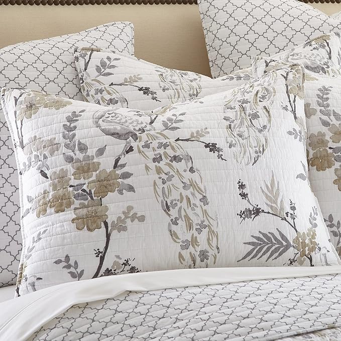 Levtex Home Pisa Reversible Twin XL/Twin Quilt Set (68x86in) with 1 Pillow Sham (26x20in) - Floral Peacock - Grey, Taupe - 100% Cotton Twin Size Quilt Bedding Set - Lightweight, Soft, Pre-Washed
