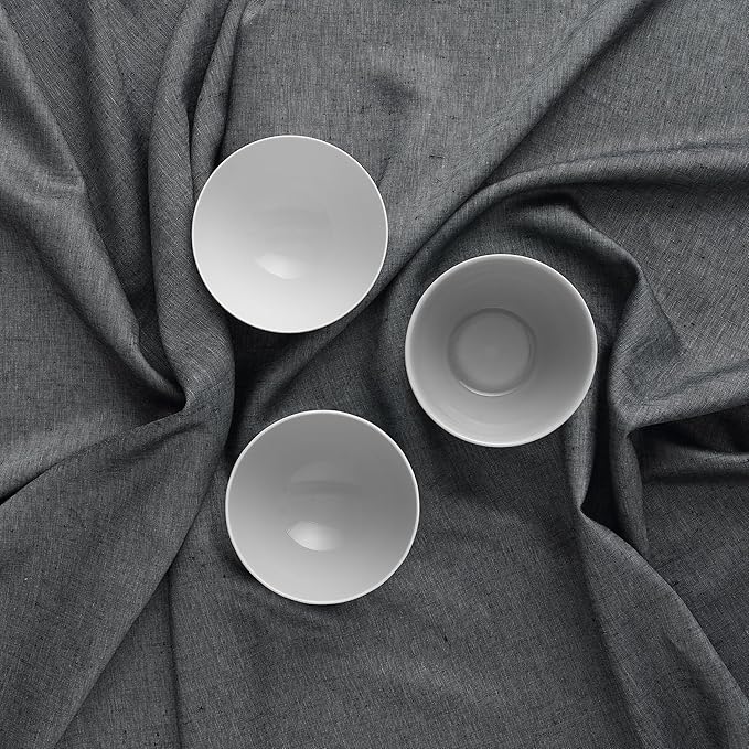 Solino Home Linen Tablecloth 60 x 132 Inch - 100% Pure Linen Charcoal Grey Table Cloth for Rectangle Tables - Athena, Machine Washable Tablecloth for Fall, Autumn, Thanksgiving